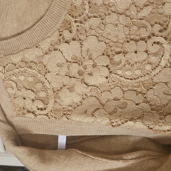 Twin Set! - Picture 3 of 6